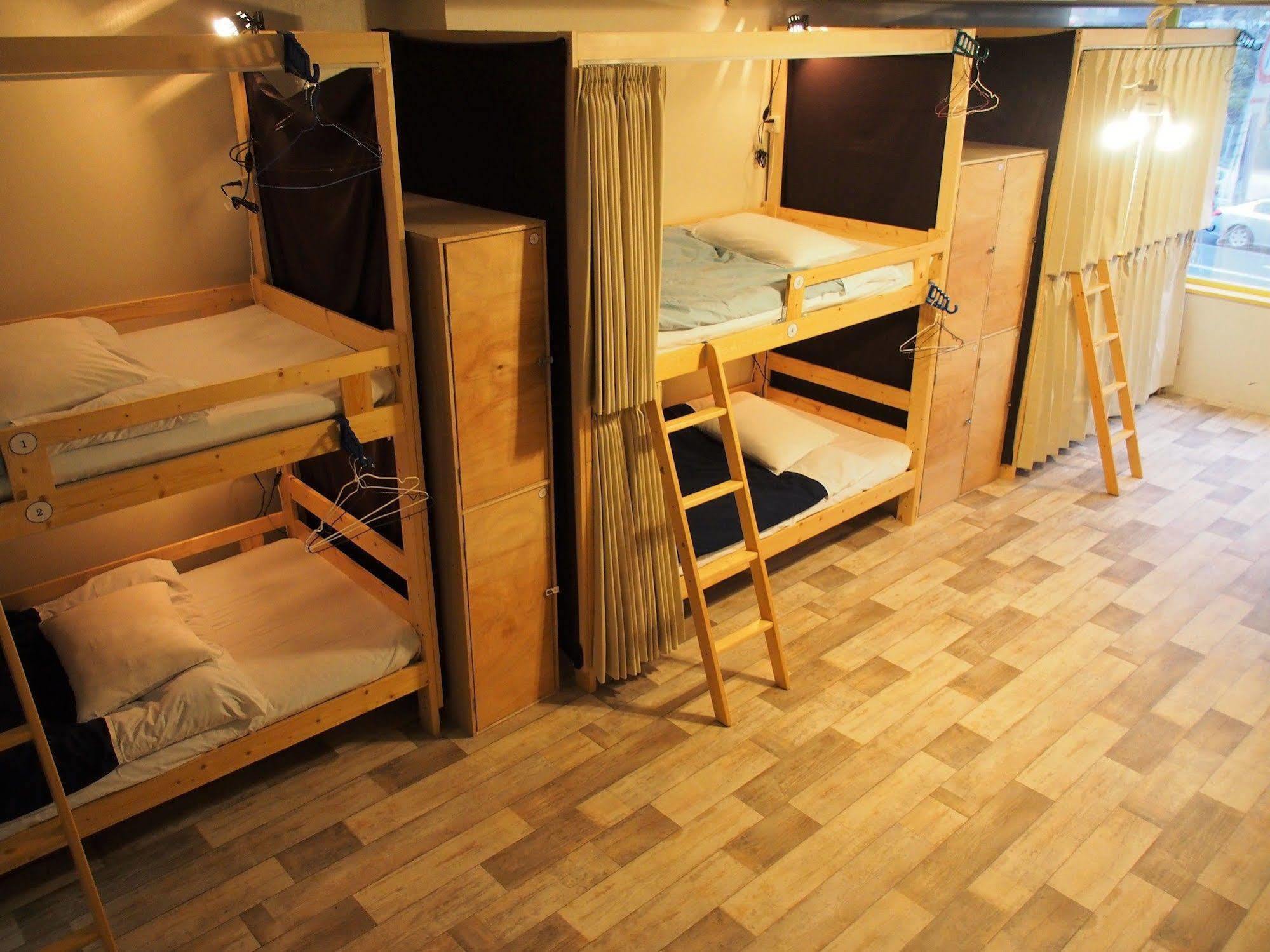Hostel Chill Out Ōsaka Eksteriør bilde